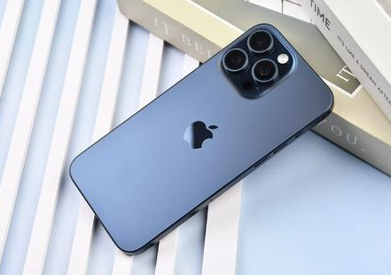 兰坪苹果维修点分享iPhone 15 Pro Max屏幕更换全新实操风险 